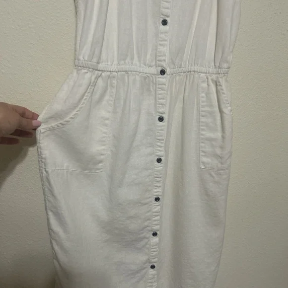 Old Navy White Linen Blend Button Front Sleeveless Midi Dress with Pockets - Picture 5 of 8